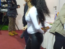 p1000483