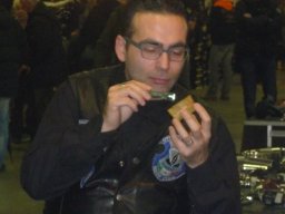 p1000566